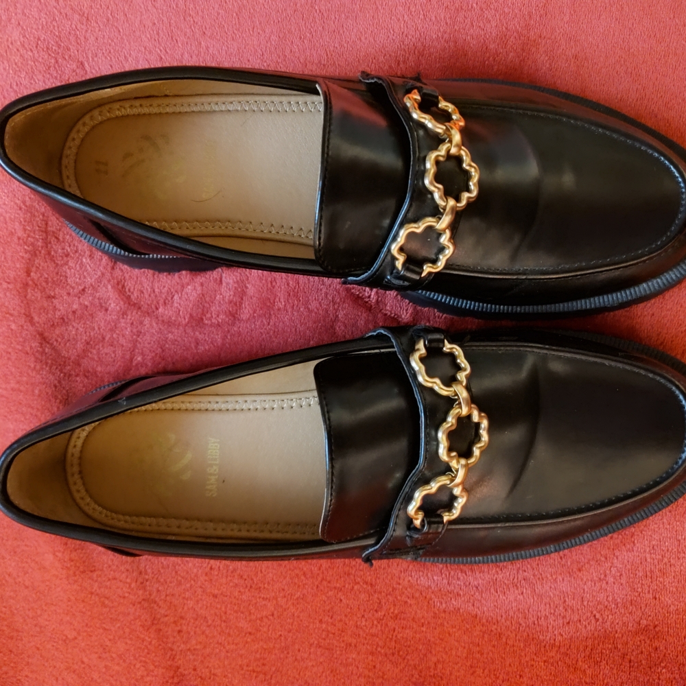 Sam & Libby Black and Gold Loafers with Chain Accent